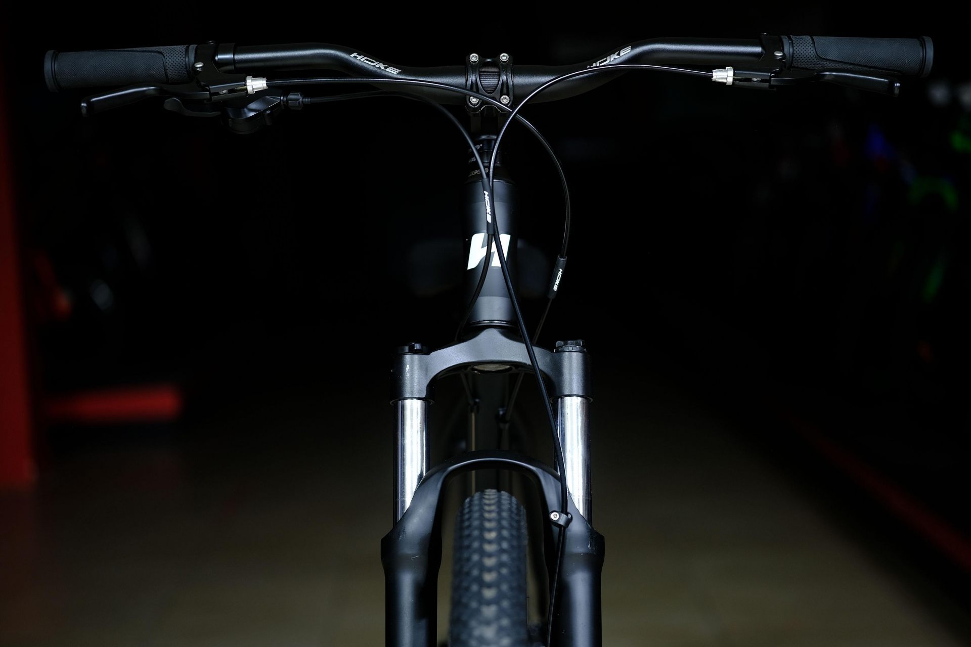 Вилка 
 HOKE 3 Way 29 MD матовый чёрный-белый 21